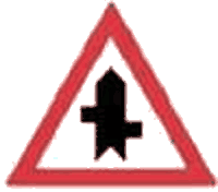 Intersecții cu drumuri fără prioritate, decalate