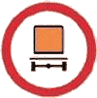 Accesul interzis vehiculelor care transportă mărfuri periculoase